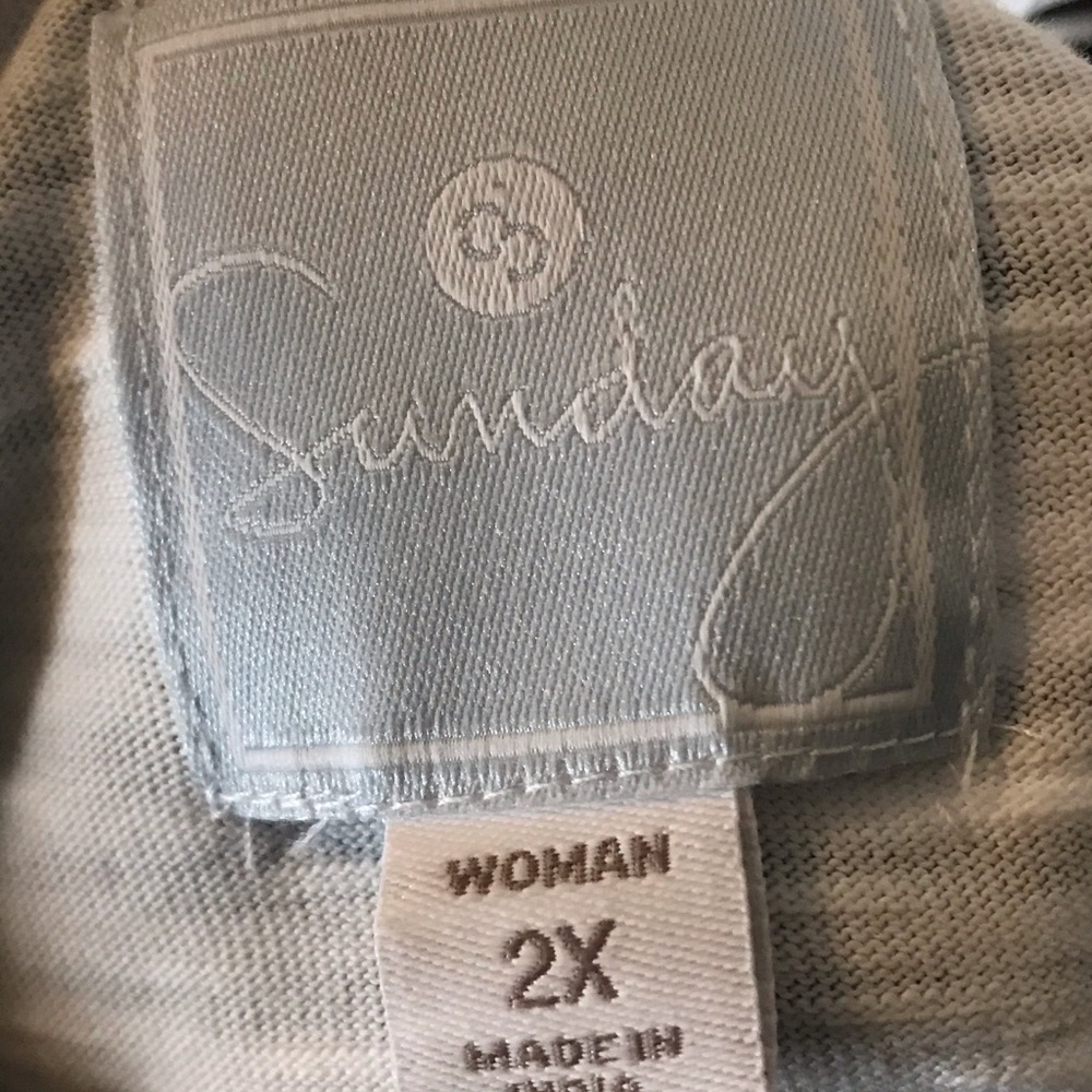 🎁DB SUNDAY TOP - Picture 4 of 4